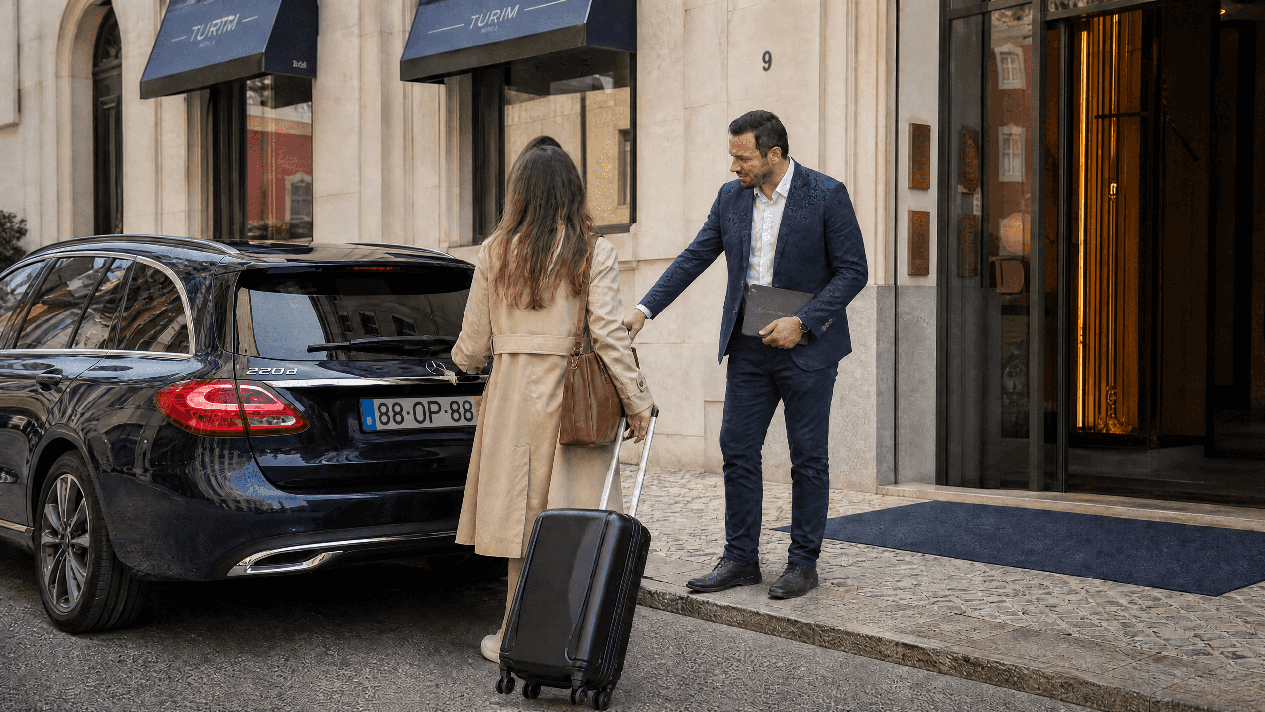 Lisbon Hotel to Airport – Private Transfer with Professional Driver