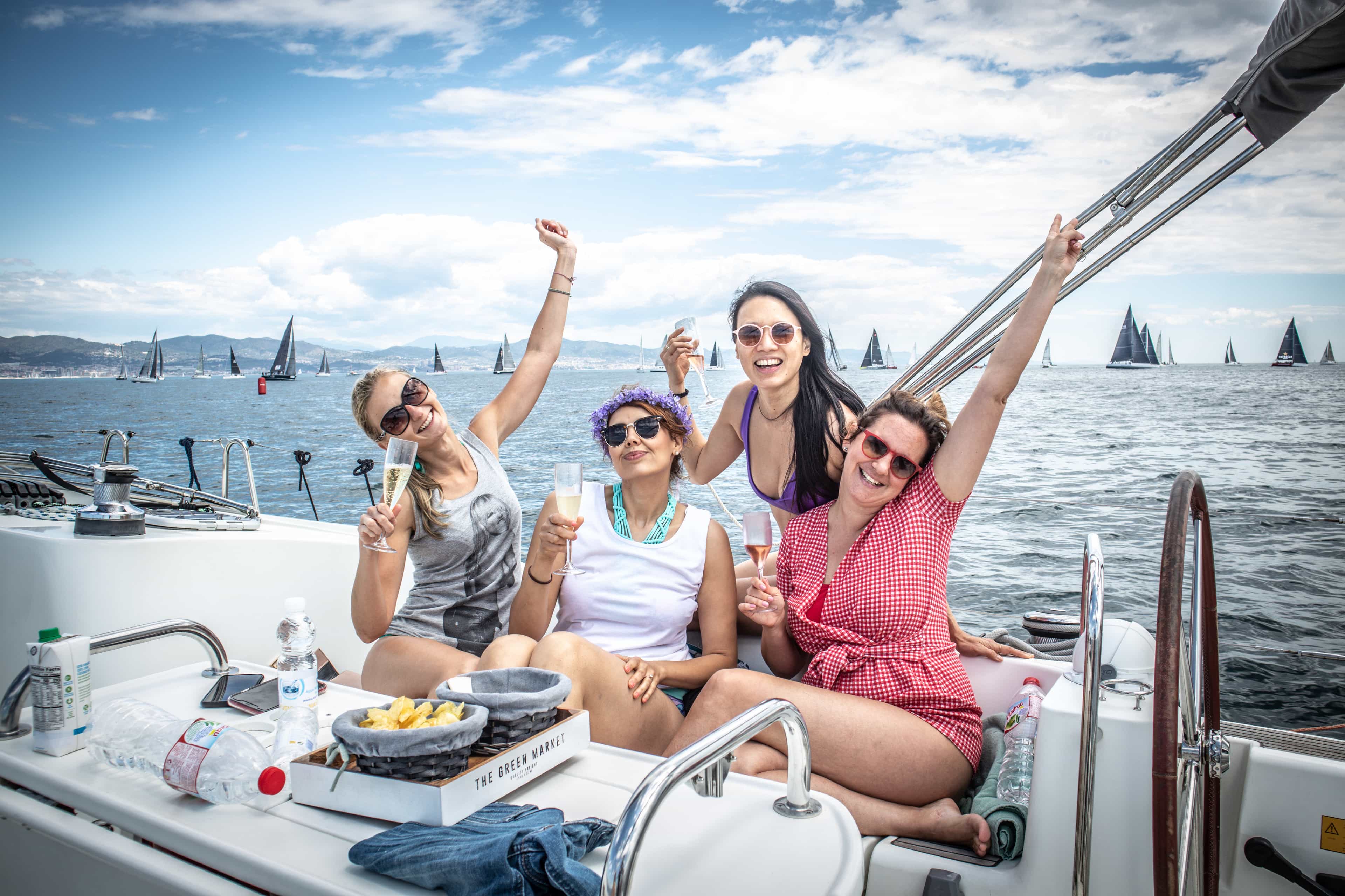Private 6-Hour Sailing Experience in Barcelona | Boat Trip Barcelona