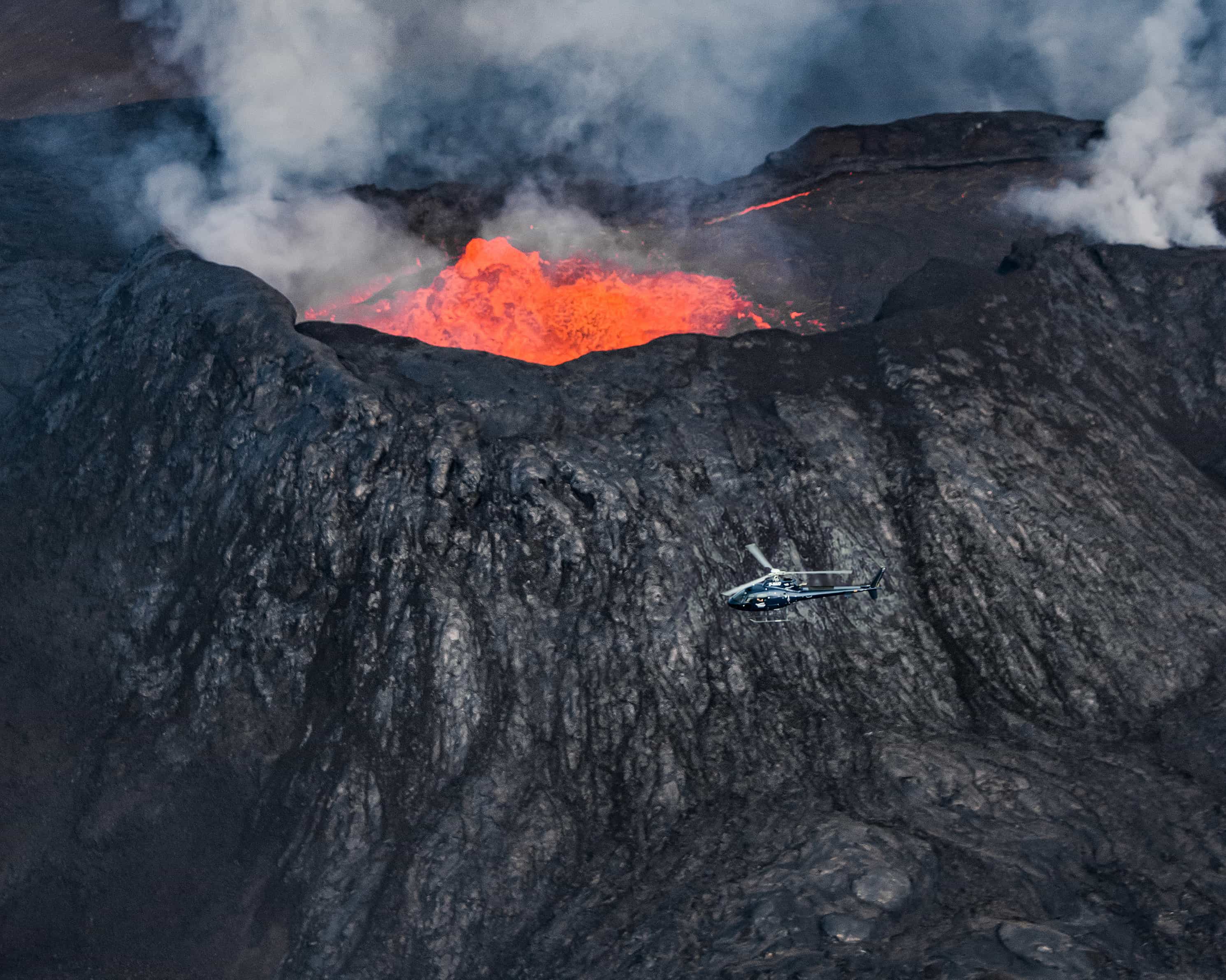 Volcano Helicopter Tour from Reykjavík