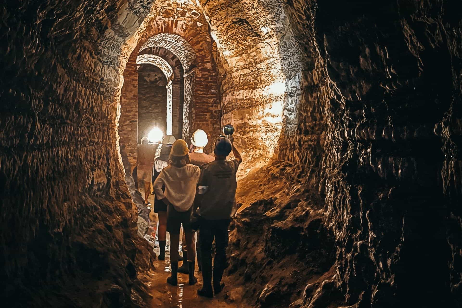 Tour of the underground Valdichiana Senese