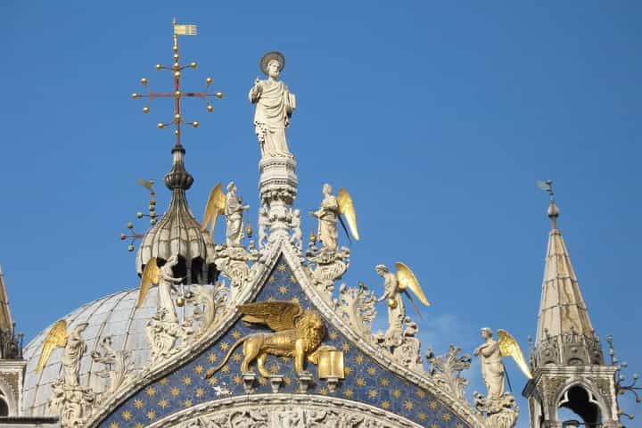 Skip-the-Line Venice Private Tour of St Mark's Basilica 