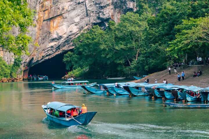 Hue/Quang Tri: Phong Nha Cave & Paradise Cave Full-Day Trip