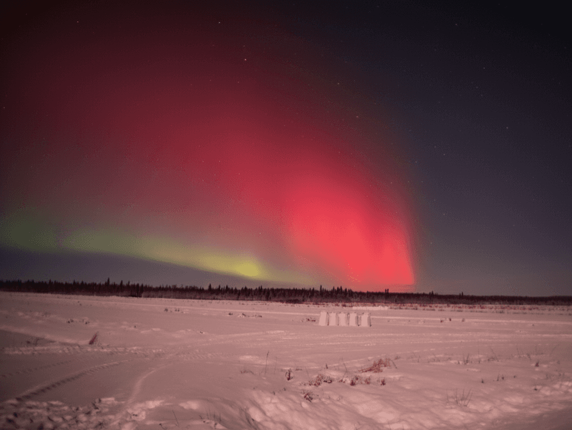 Northern Lights Guaranteed Hunting (Small Group) Road-Trip