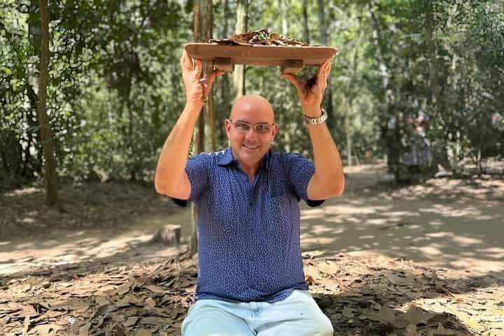 Full-Day with Lunch & Pick up to Cu Chi Tunnels and Mekong Delta