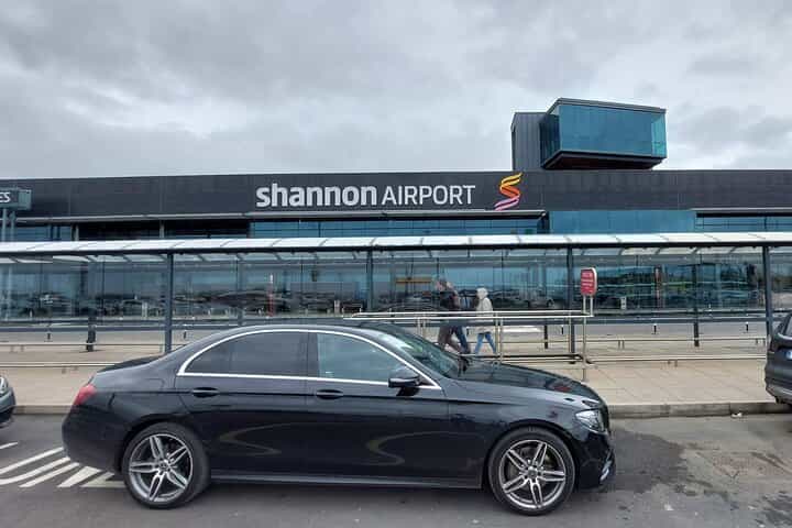Ballygary Estate Tralee to Shannon Airport Premium Car Service