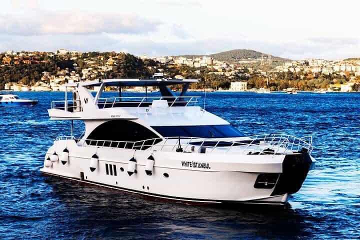 Private Istanbul Bosphorus Yacht Cruise