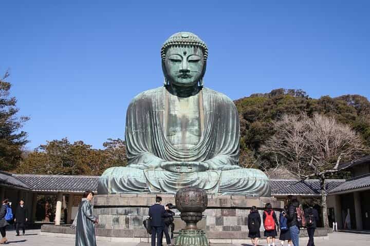 Kamakura and Enoshima Private Tour with English Speaking Driver