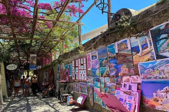 Private full day tour in minibus to Pompeii, Sorrento and Positano