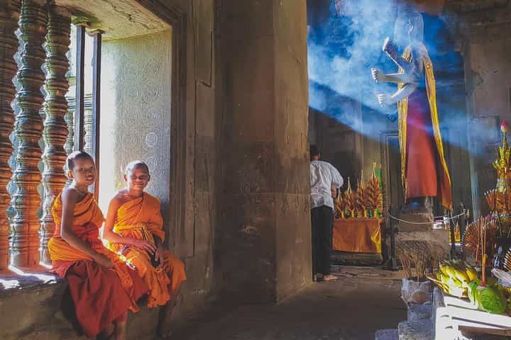 5 Must-See Temples With Private Guided Tour