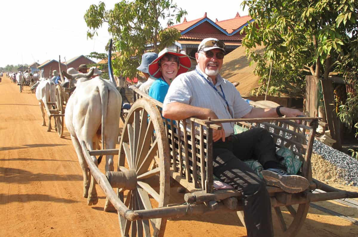 Cambodian Cooking Class and Oxcart Ride with Local Village Tour 