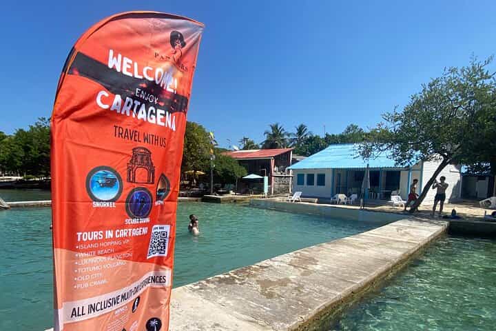 Rosario Islands Private Day – Exclusive VIP Escape