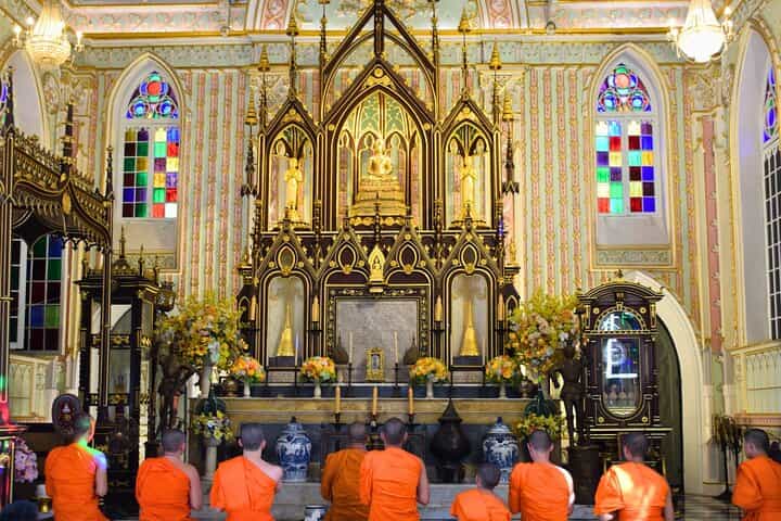The Soul of Ayutthaya: Art, Faith & Impermanence Journey