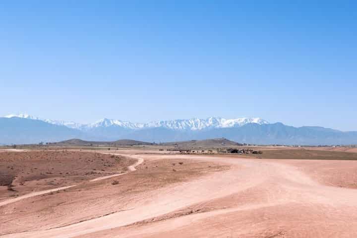 Luxury Agafay Experience: Camel Ride, Desert Views & Lunch