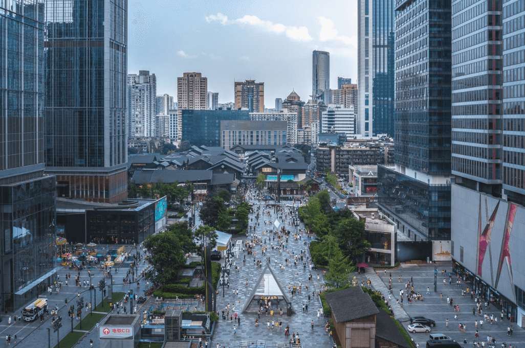 Chengdu City Hiking Private Tour