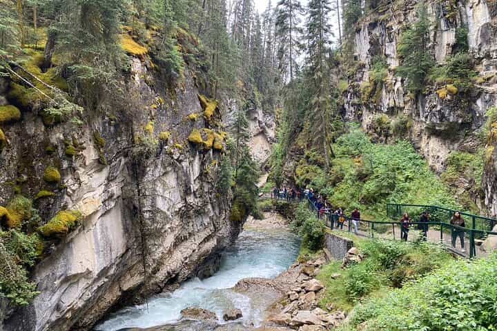 Lake Louise, Moraine Lake, Johnston Canyon& Banff from Canmore