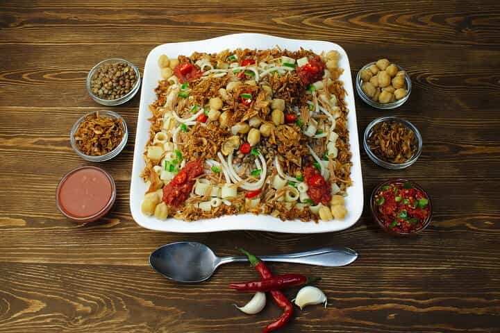 Private Cairo food tour &Great Food(Falafel, Shawarma& Koshari)