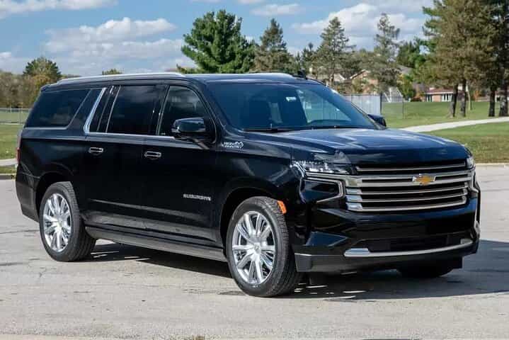 Departure Transfer: Toronto to Pearson Airport YYZ by Luxury SUV