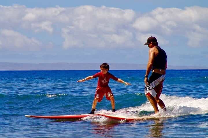 Surfing lessons in Waikiki with FIREFIGHTERS 