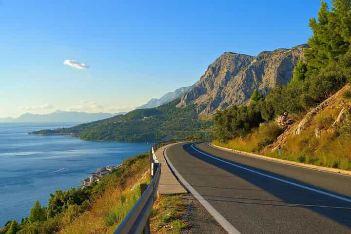 Private one way transfer from Zadar to Split