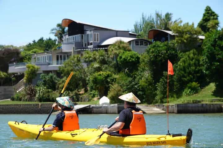 VIP Private Riverhead Tavern Kayak Tour in Auckland