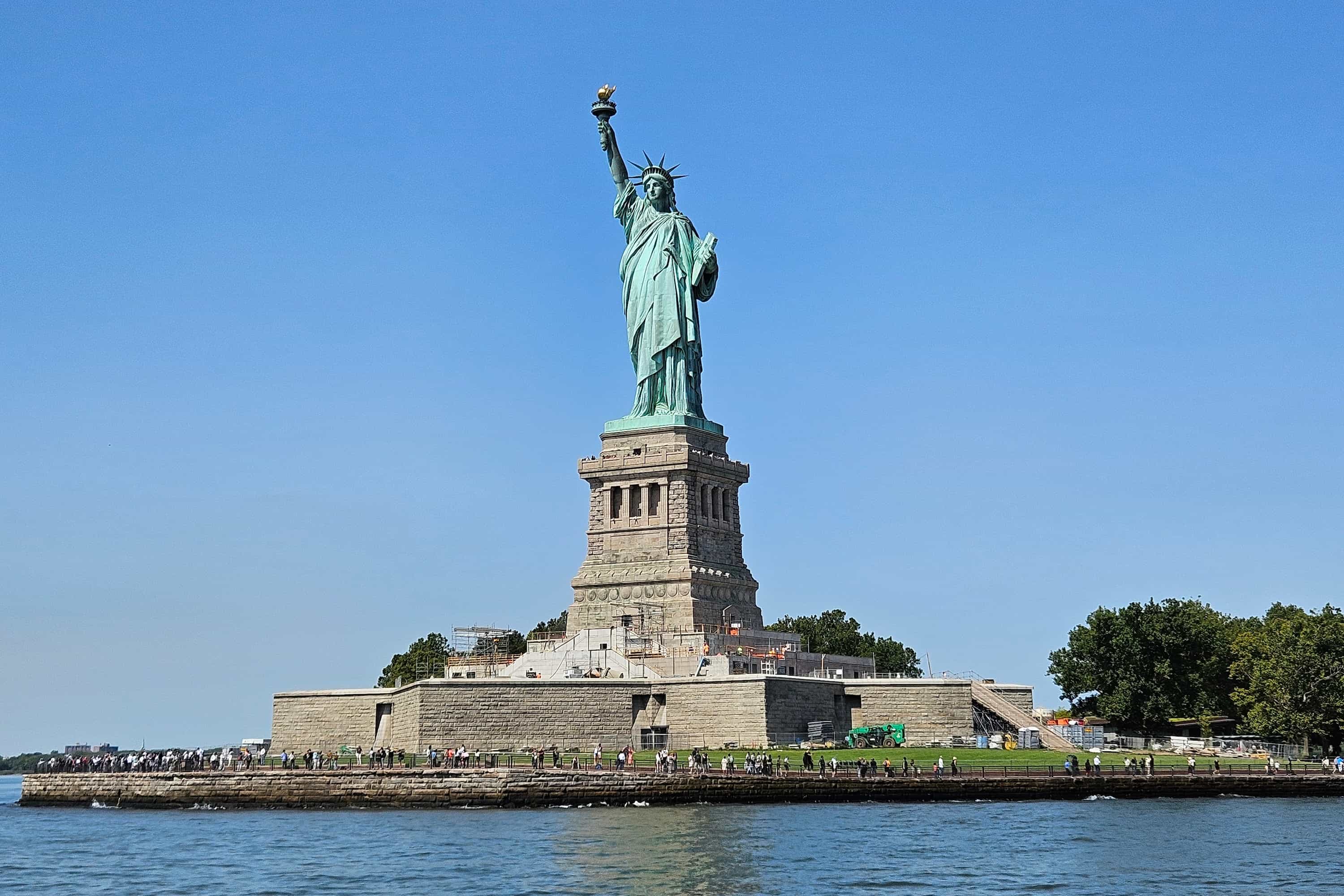 Statue of Liberty Express Bus from Times Square with Ferry Ticket