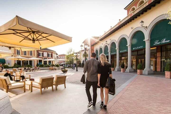 Private Shopping Tour from Milan