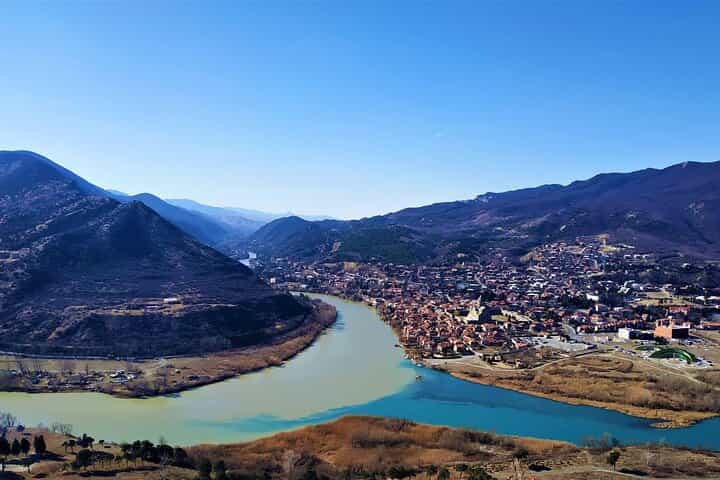 Discover Mtskheta: Scenic Tour from Tbilisi