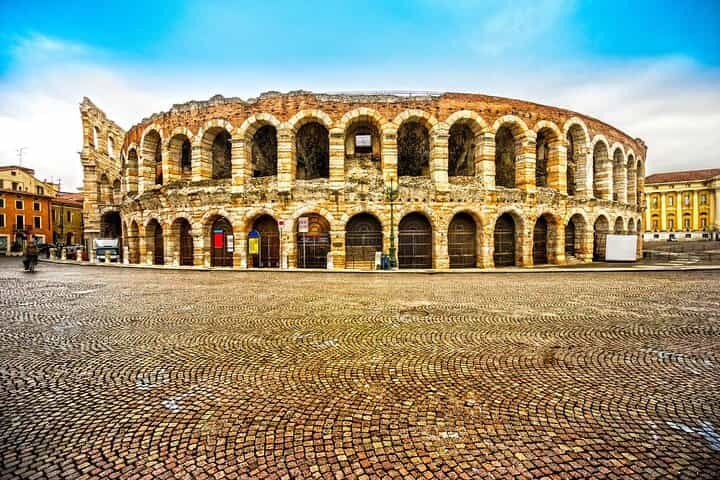 Verona Walking Tour with an APP