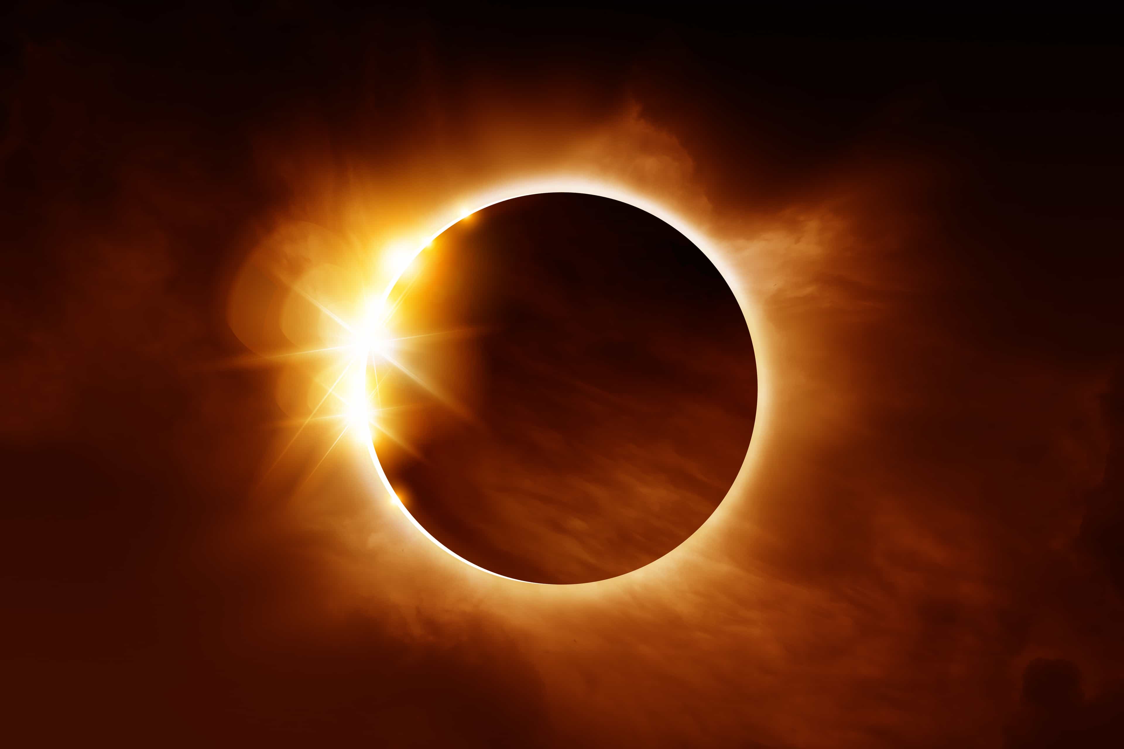 Iceland Solar Eclipse 2026 – Snæfellsnes Experience with Home-Cooked Dinner by Minibus