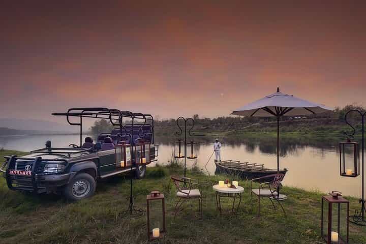 Chitwan Elegance: A 3-Day Luxury Wildlife Experience