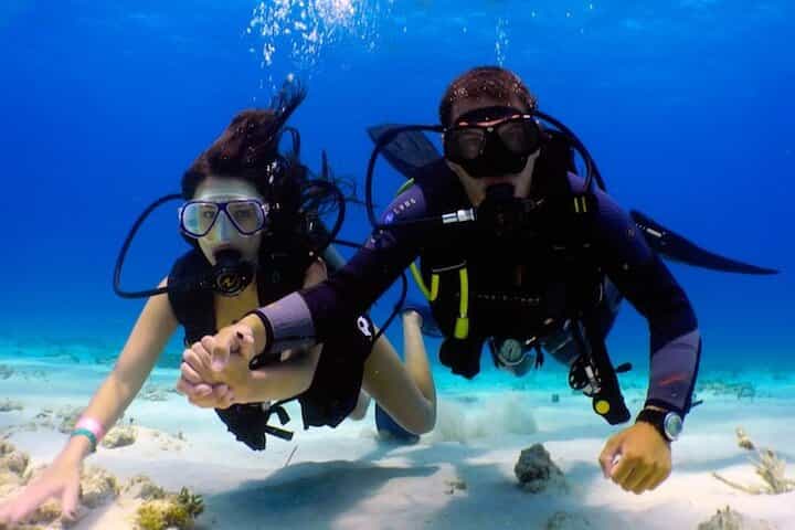 Discover Scuba diving in El Nido