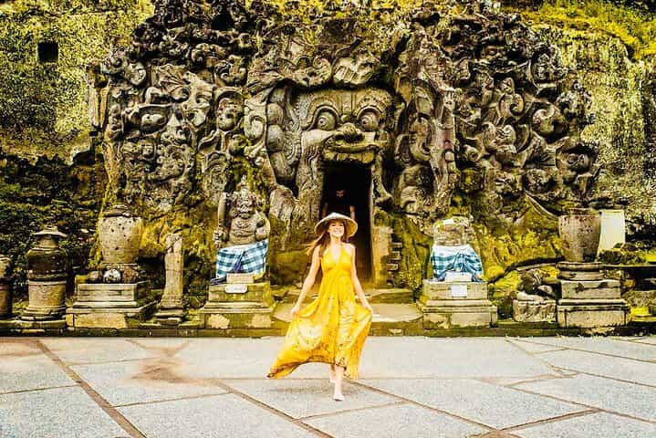 Bali Arts Tours with Temples visit