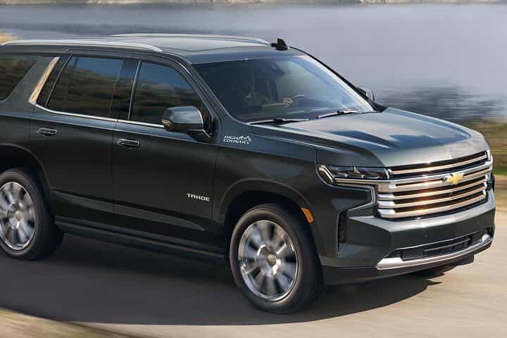 Private Transfer: Niagara Falls to Toronto Airport YYZ by SUV