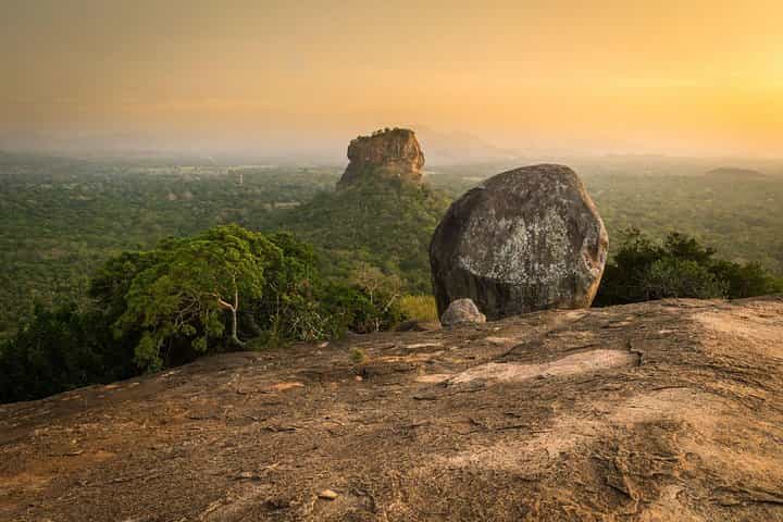 Private Day Trip to Pidurangala Rock & Jeep Safari From Colombo
