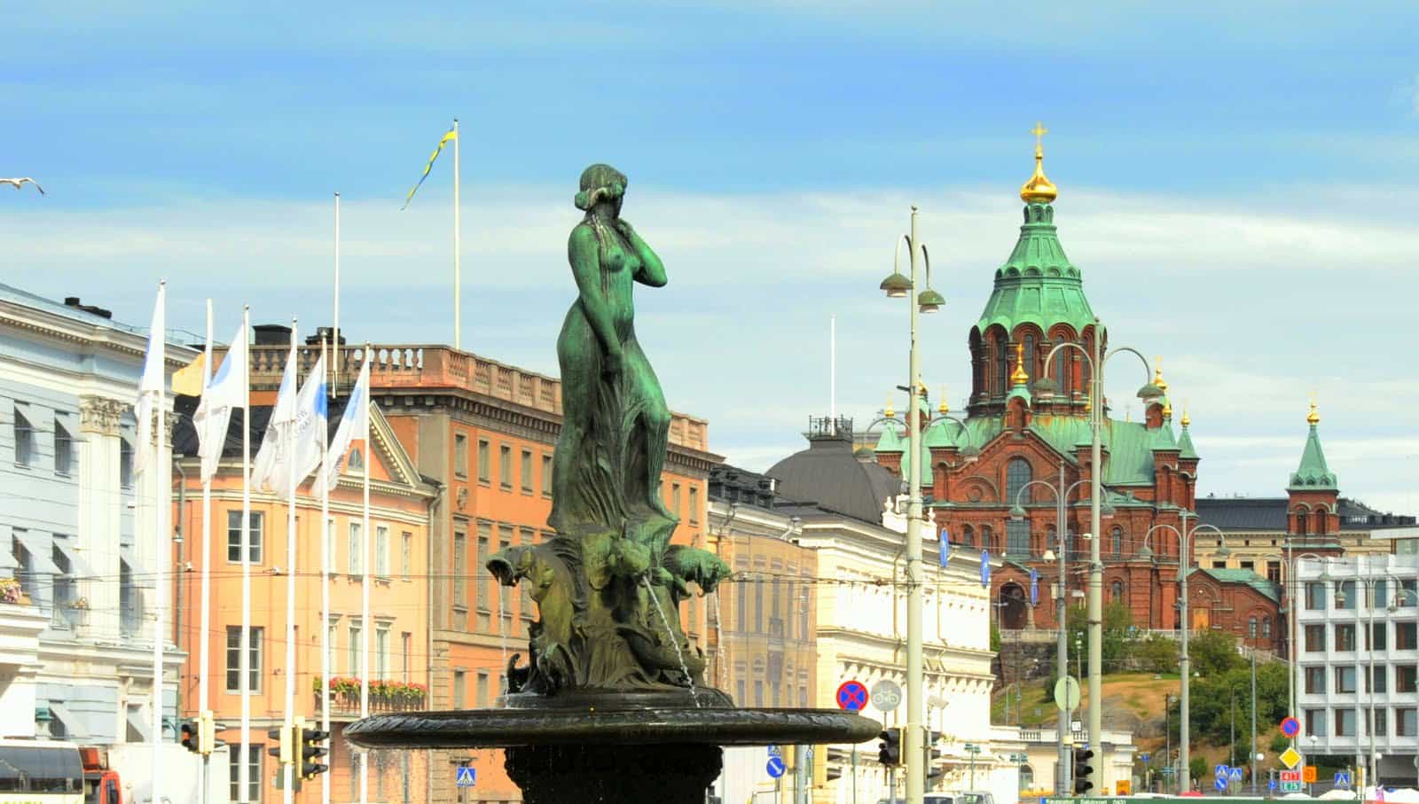 Helsinki Highlights Tour & Boat Ride