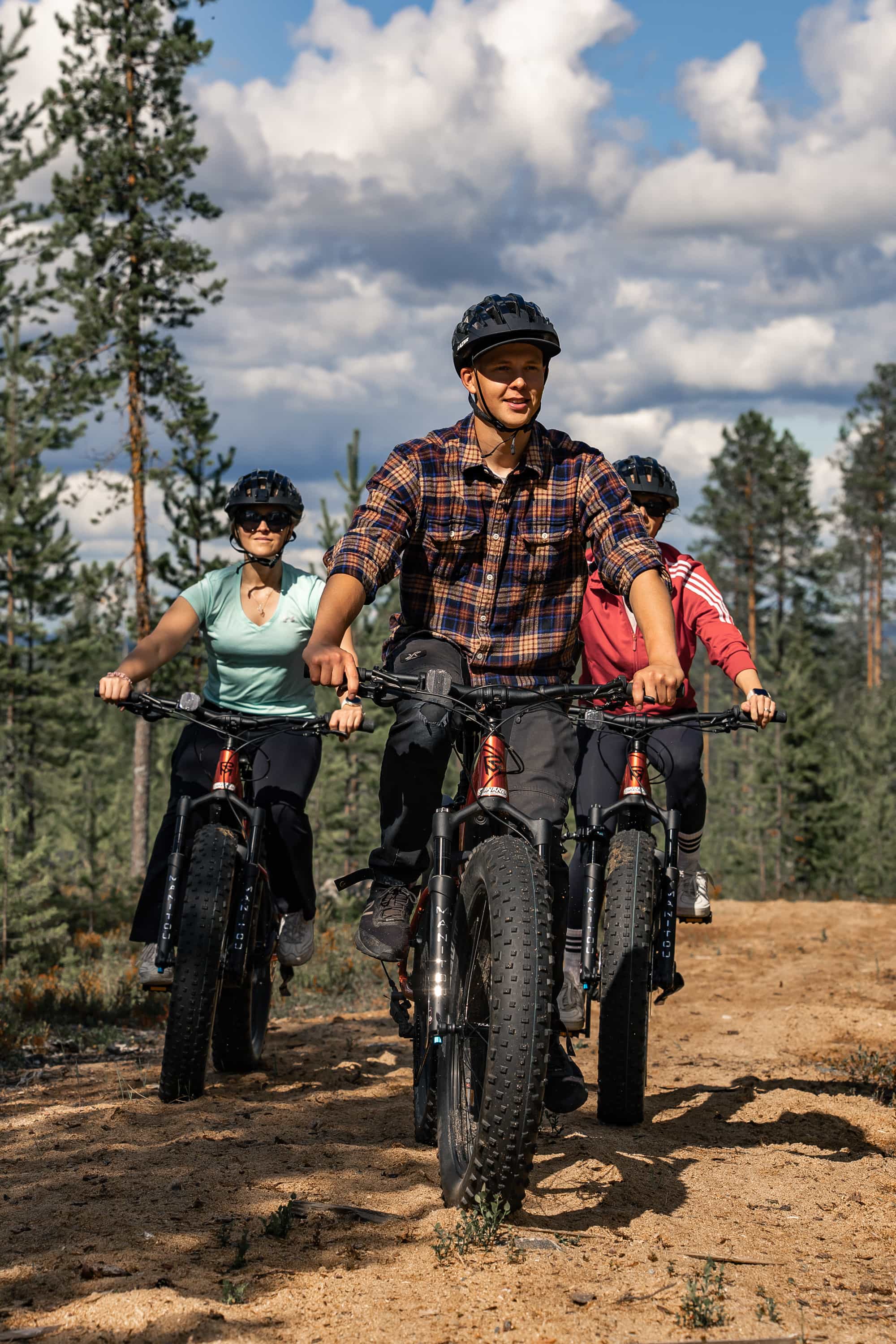 Electric Fat Biking at a Reindeer Farm in Rovaniemi