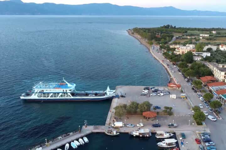 Private Transfer from Arkitsa Port to Athens
