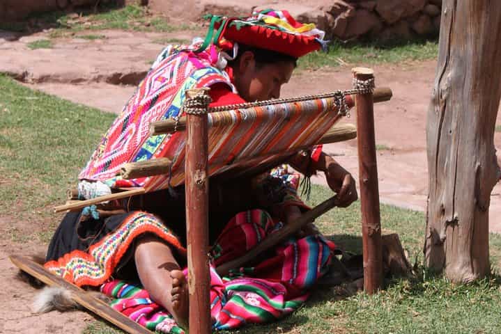 2-Day Enchanted Inca towns of Sacred Valley: Pisac, Maras, Moray and Ollantaytambo from Cusco