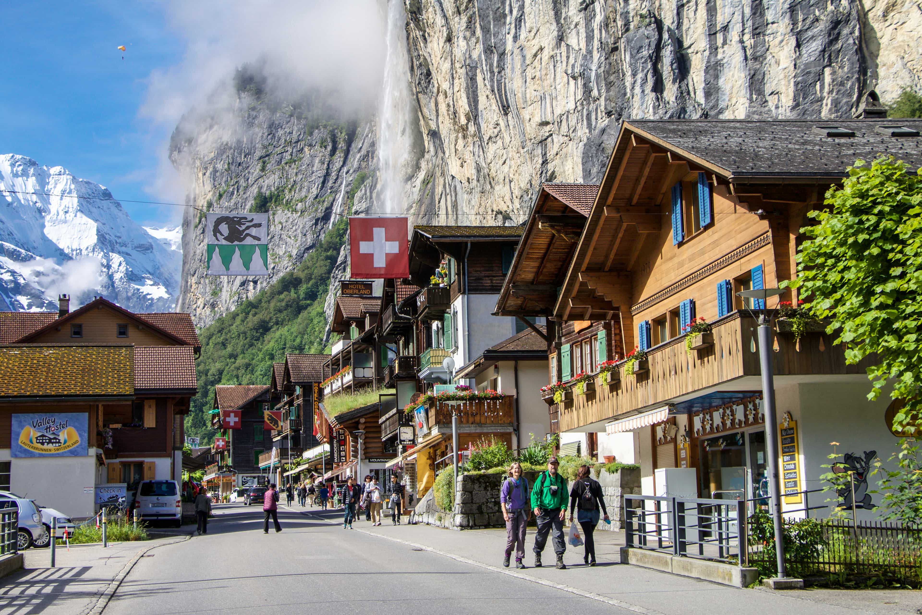 Lauterbrunnen Valley Private Tour from Zurich
