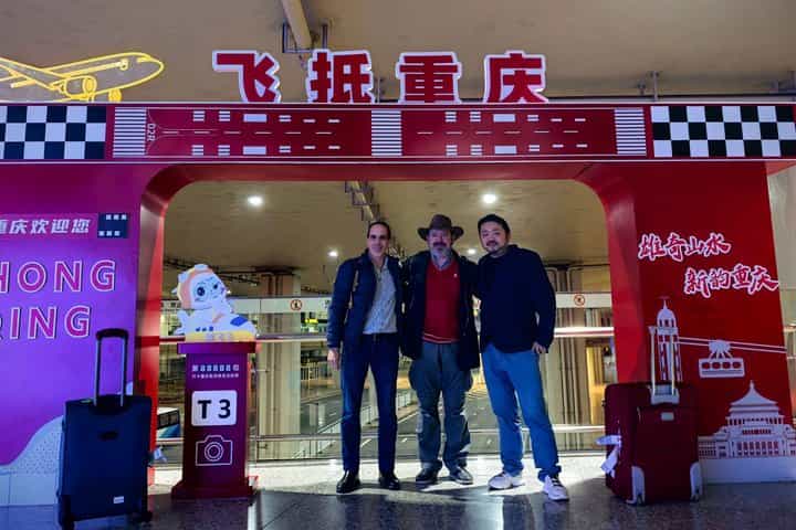 Chongqing: Jiangbei International Airport Transfer 24h Services