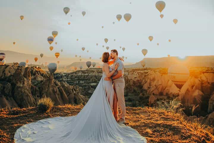 Cappadocia Photoshooting Experience with Hot Air Balloons