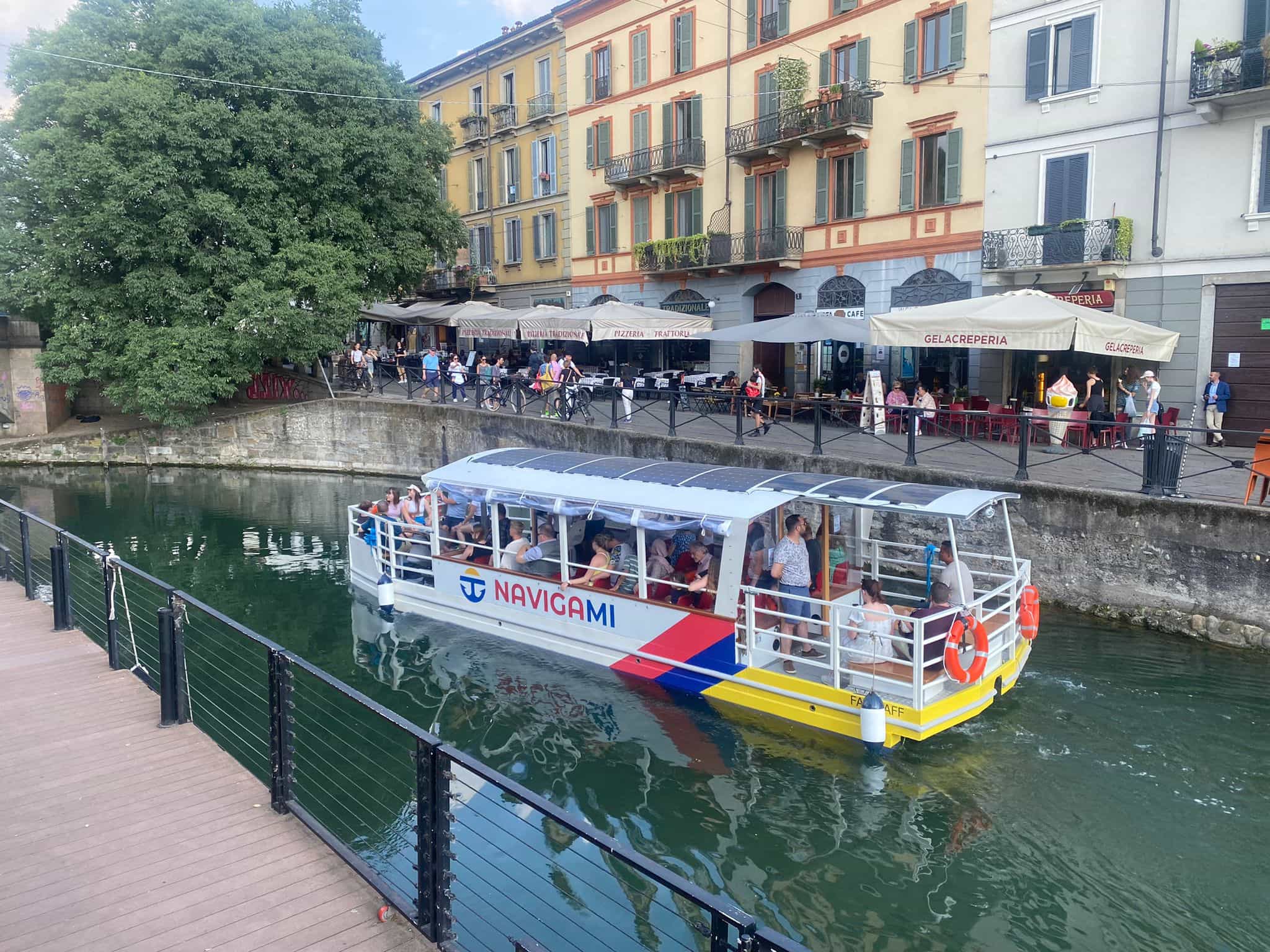 Boat cruise on the Navigli Canal