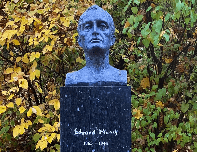 Oslo's Historic & Trendy East with Romy (in German)