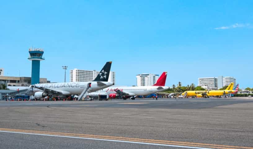 Traslado desde Alojamientos en Cartagena al Aeropuerto Rafael Nuñez 