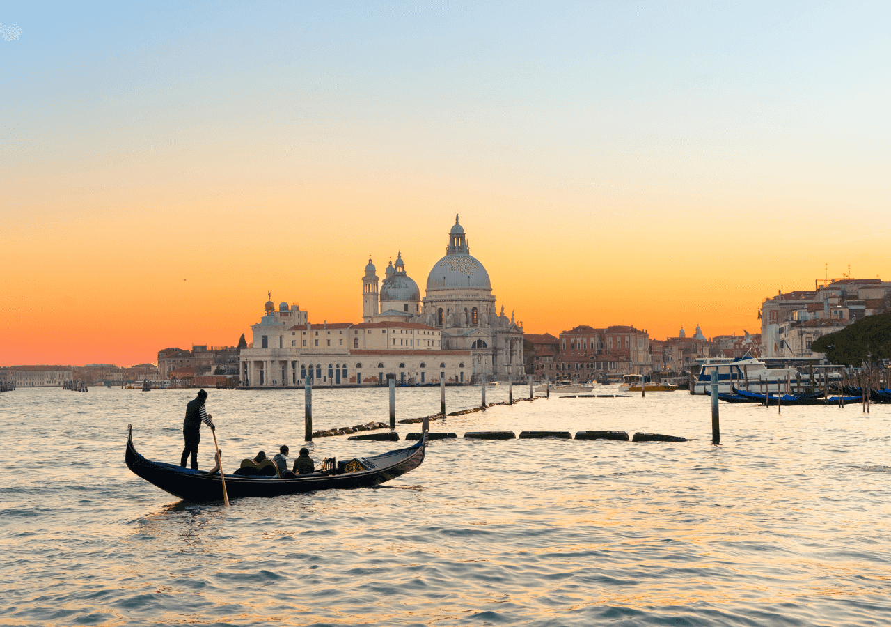Venice Full day Excursion by Minivan 