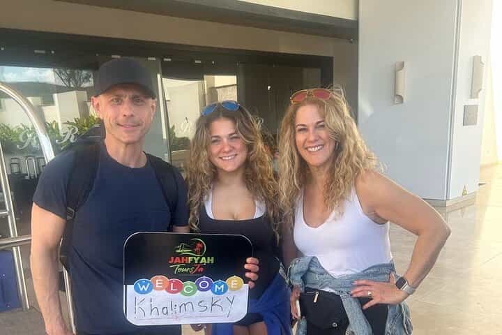  Breathless and secrets hotels private airport transfer services 