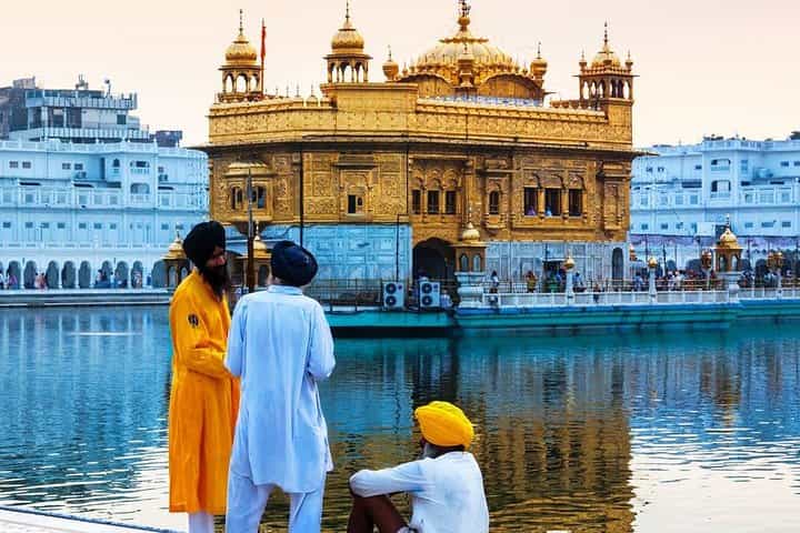 3 Days Tour of Agra & Amritsar from Delhi 