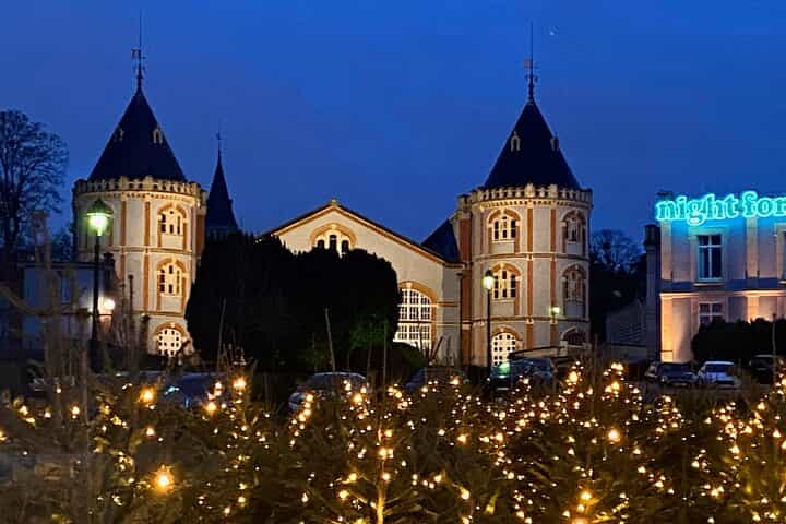 Lunch at Pommery, Pairing & Guided Cellars visit Champagne trip.