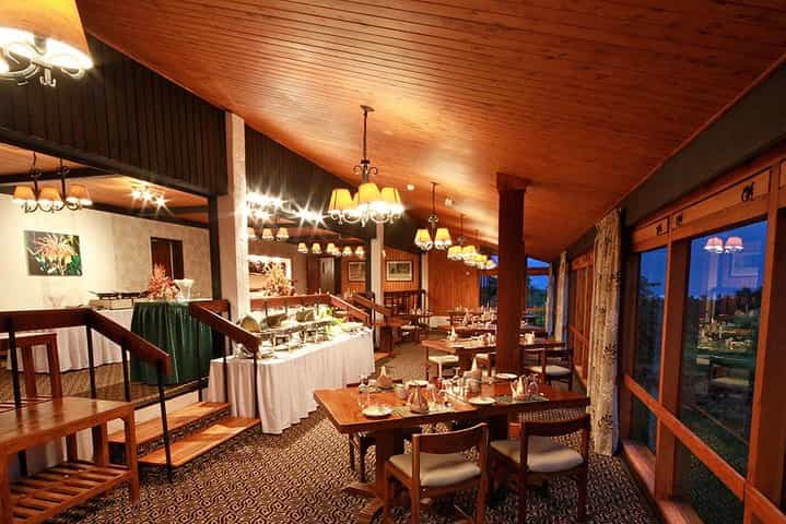 4-Day Nairobi & Aberdare National Park Safari