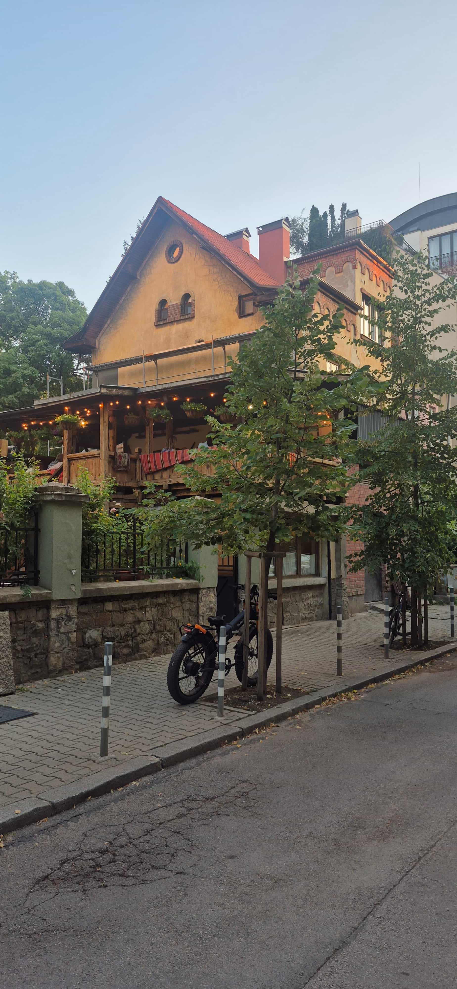 Bulgarian Food & History Tour in Sofia – Includes Vintage Tram Ride